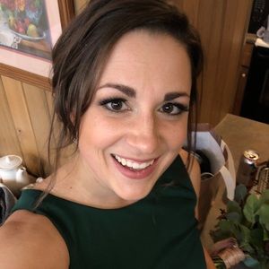 Meet your Posher, Jenaye